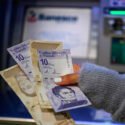 Bono del Día de las Madres que recibieron docentes equivale a 0,02 dólares