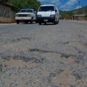 Voz Comunitaria | Conductores carupaneros se quejan del mal estado de la Circunvalación (+Fotos)