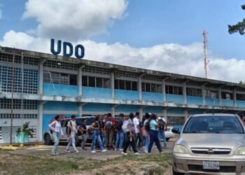 Docentes de la UDO denuncian estado de calamidad en el cual se encentra el núcleo de Carúpano (+Fotos)