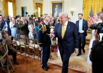 Donald Trump: En Venezuela bailan "en las calles" por los ingresos del petróleo