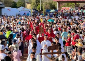 Miles de fieles celebraron el Pentecostés Diocesano en Nueva Esparta
