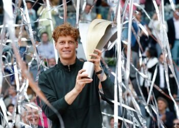 Sinner arrolla a Zverev y conquista Madrid