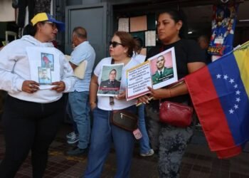 Mujeres venezolanas piden rescatar "el valor de la vida" tras muerte de preso político