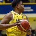 Carlos Milano iguala a Heissler Guillent como los venezolanos con más títulos en clubes