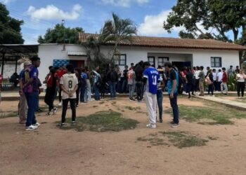 22 mil 500 estudiantes de la Uptjaa volvieron a clases este lunes (+Fotos)