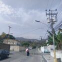 Voz Comunitaria | En La Caraqueña suman 15 días sin energía 220v (+Fotos)