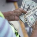 El dólar oficial en Venezuela supera la barrera de los 600 bolívares