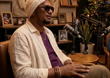 Sheshín Velásquez estrena "Qué será de mí", segundo adelanto de su EP “Amor en alta resolución”