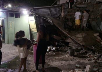 Panamá ofrece apoyo humanitario a Venezuela tras terremotos