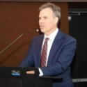 Barrett atribuye aumento de exportaciones petroleras de Venezuela a plan de Trump y Rubio