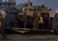 Infantes de Marina de EE.UU. entregan ayuda humanitaria en el puerto de La Guaira