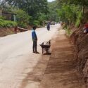 En alianza con empresas privadas realizaron mantenimiento vial en el tramo Puerto Santo-Carúpano