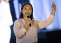 Fujimori ya se siente ganadora en Perú, pero Sánchez quiere anular votación en el exterior