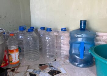 Especialistas alertan a cumaneses sobre los riesgos de almacenar agua durante semanas