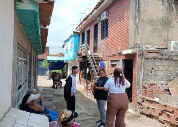 Afectada por terremotos en La Guaira solicita ayuda psicológica para su familia