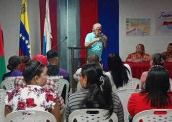 Conversatorio sobre el Esequibo en el Ateneo de Carúpano reivindicó la soberanía venezolana
