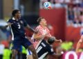 Croacia toma aire con un gol de Budimir y elimina a Panamá