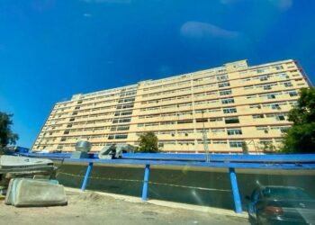 Familiares denuncian fallecimiento de al menos ocho recién nacidos en el Huapa