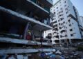 Caos y desolación en La Guaira, una ciudad destrozada por los derrumbes en Venezuela