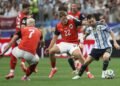 Messi agranda su leyenda y Argentina reserva plaza en dieciseisavos, tras derrotar 2-0 a Austria