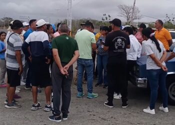 Comunidades de Margarita exigen soluciones definitivas ante fallas de agua y electricidad