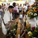 "No es nada fácil", un venezolano despidió a su madre, su esposa, dos hijas y su sobrino
