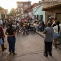 Los nervios se mantienen entre habitantes de La Guaira un mes después del doble terremoto