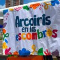 Juguetes para niños damnificados por los terremotos: el proyecto Arcoíris en los Escombros