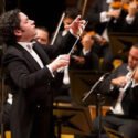 Gustavo Dudamel anuncia concierto benéfico para apoyar a afectados por el terremoto en Venezuela