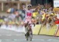 Carapaz conquista el Alpe d'Huez y se corona rey de la montaña del Tour de Francia