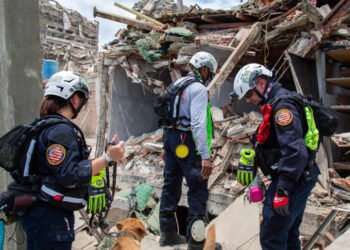 Equipos de búsqueda y rescate de EE.UU. concluyen misión en Venezuela