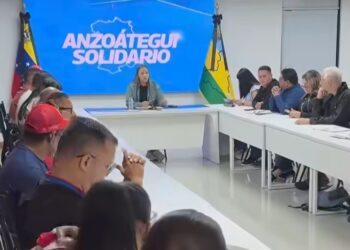 Realizan mesa de trabajo para coordinar la ayuda humanitaria hacia la región central