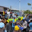 Sector de la oposición marchó en Barcelona para exigir elecciones