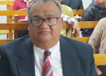 Francisco Abad considera que el gobierno actual ha incurrido en un fraude a la nación