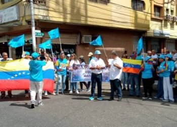 Anaquenses reafirmaron compromiso con la transición democrática