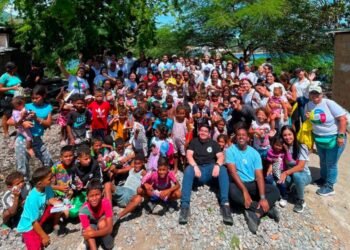 Organización suma seis años consecutivos regalando sonrisas a niños guanteños