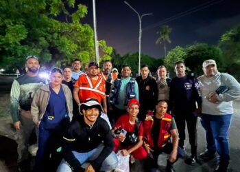 USAR Margarita desplegó operativo de rescate y salvamento en estructuras colapsadas de La Guaira