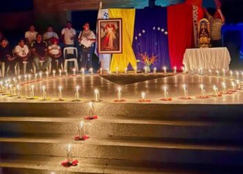 En el municipio Mejía elevaron una oración por los afectados por el doble terremoto de Caracas y La Guaira