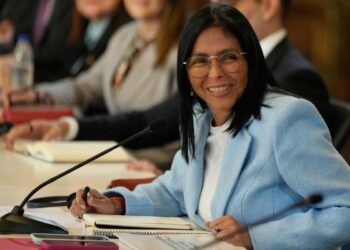 Delcy Rodríguez felicita a Argentina por su clasificación a la final del Mundial