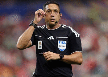 Terna arbitral venezolana impartirá justicia en el partido por el tercer lugar del mundial