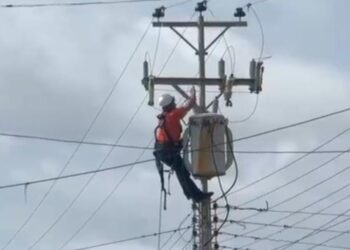 Tras varios días sin electricidad, instalaron un transformador en sector I de Guayacán de las Flores