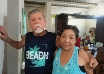 Pareja quiere quedarse en Anaco tras resistir dos tragedias en La Guaira