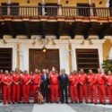 Perú condecora a 40 rescatistas que participaron en labores de búsqueda en Venezuela