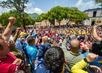 Oficialistas en Nueva Esparta se concentraron en La Asunción en apoyo a Nicolás Maduro