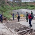 Localizan sin vida a mujer que fue arrastrada por la corriente junto a su hijo durante lluvias en Caracas
