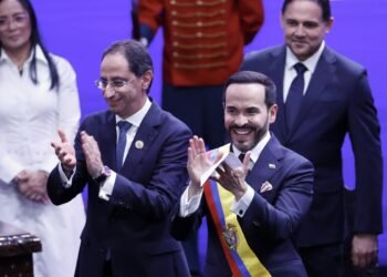 De la Espriella agradece apoyo de María Corina Machado y afirma voluntad de avanzar juntos