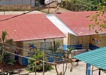 Familia de El Mirador denuncia colapso de pozo séptico y pide atención de las autoridades