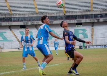 Pese al tropiezo, el conjunto búfalo mantiene intactas sus posibilidades de meterse en los octavos de final