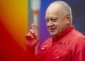 Cabello da bienvenida a opositores que llegaron a Venezuela para diálogo con el Gobierno