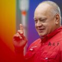 Cabello da bienvenida a opositores que llegaron a Venezuela para diálogo con el Gobierno